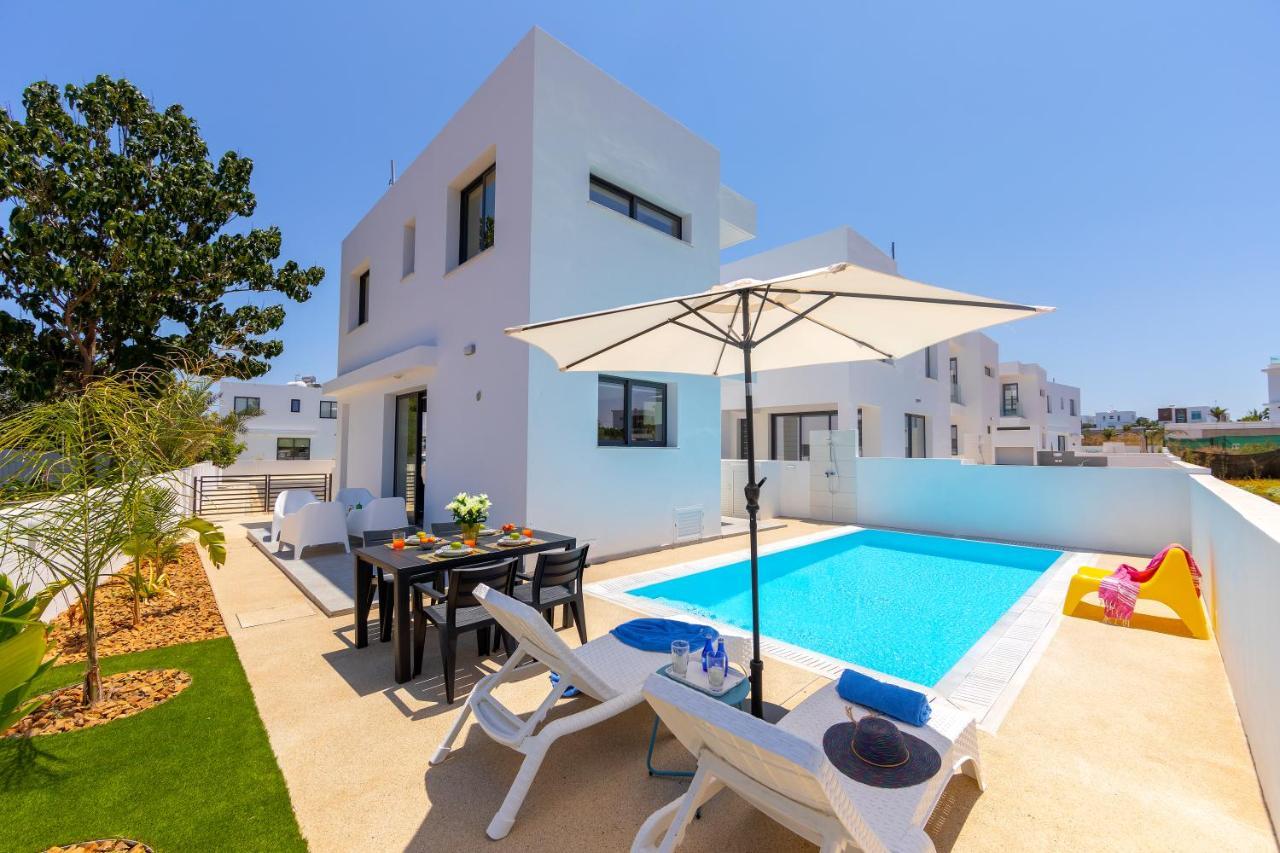 Alasia Villas Paralimni Exterior photo