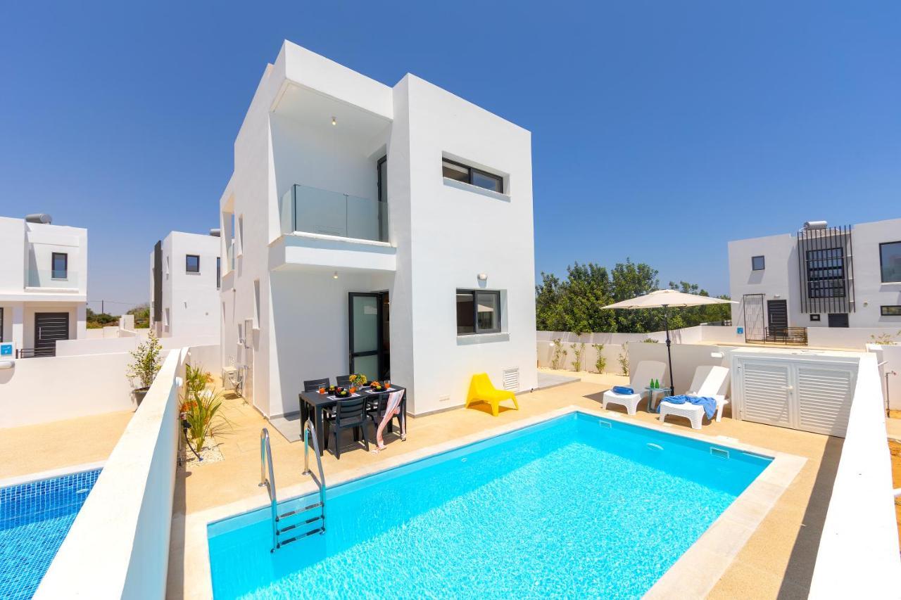 Alasia Villas Paralimni Exterior photo